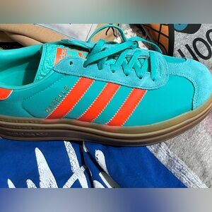 Adidas Gazelle Womens Shoes - Teal and Orange